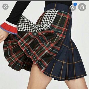 Zara mini plaid pleated skirt
